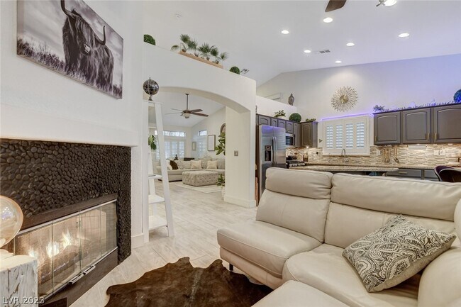 Building Photo - 5783 Tuscan Hill Ct