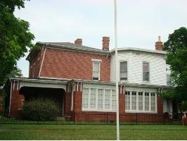 Building Photo - 139 E Water St