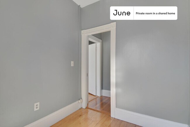 Foto del edificio - Room in Shared 4 bed/1 bath home
