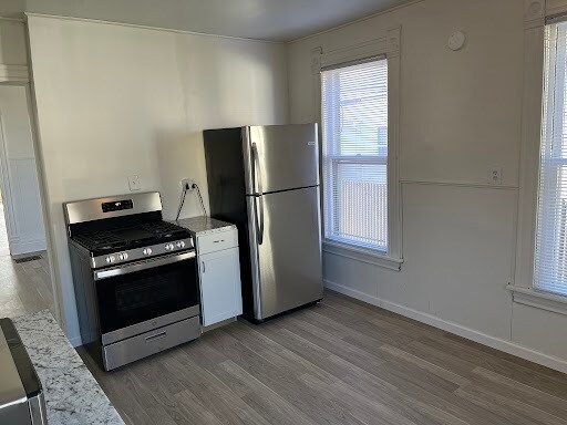 Electrodomésticos de cocina NUEVOS - 806 Milton Ave