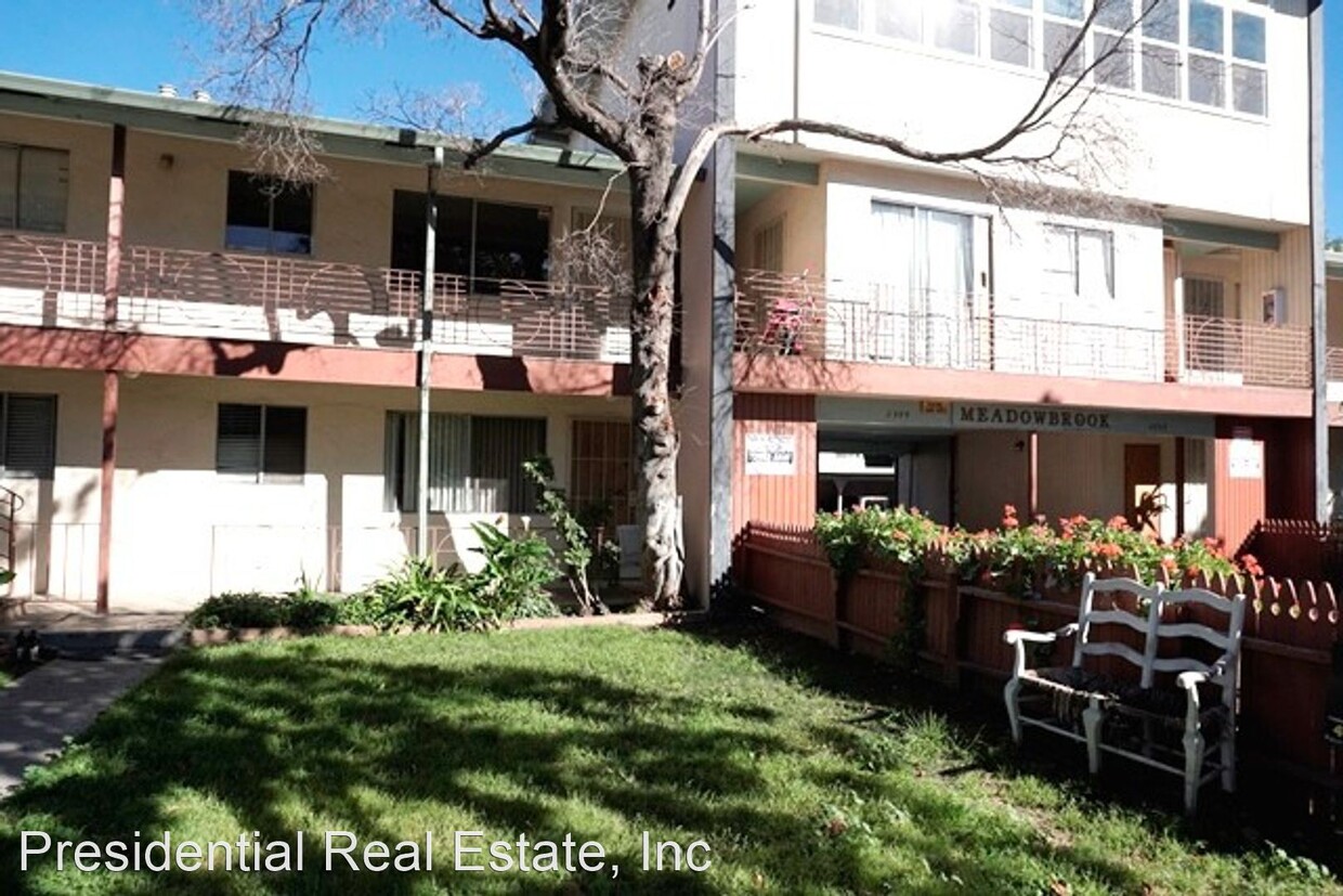 Primary Photo - 2484-2488 Almaden Rd
