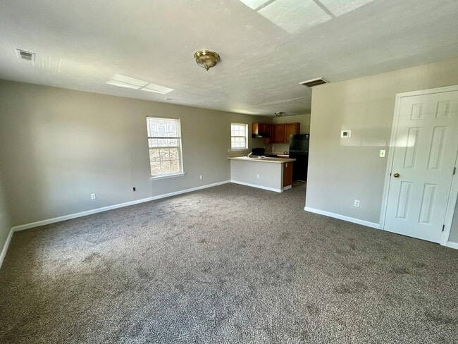 Building Photo - 2084 Cornerstone Dr