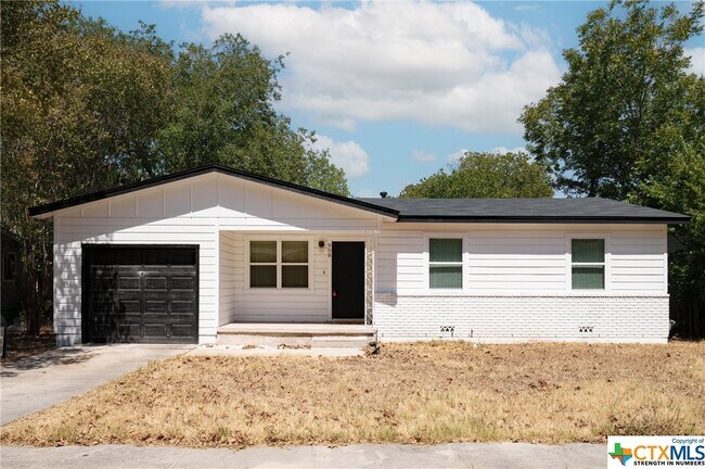 Building Photo - 908 Cove Ave