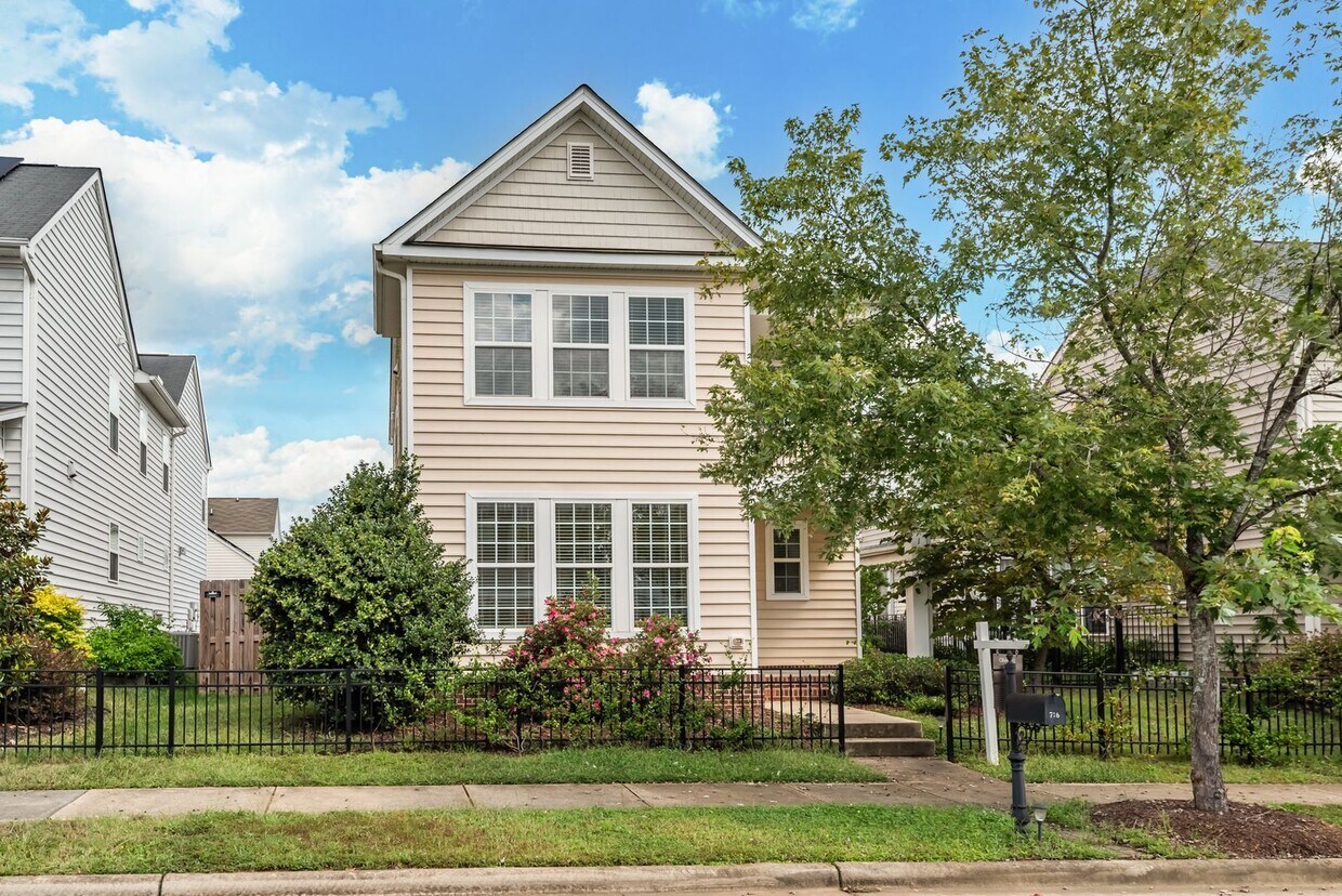 Primary Photo - Move-In Ready 3-Bedroom Home with Flexible...