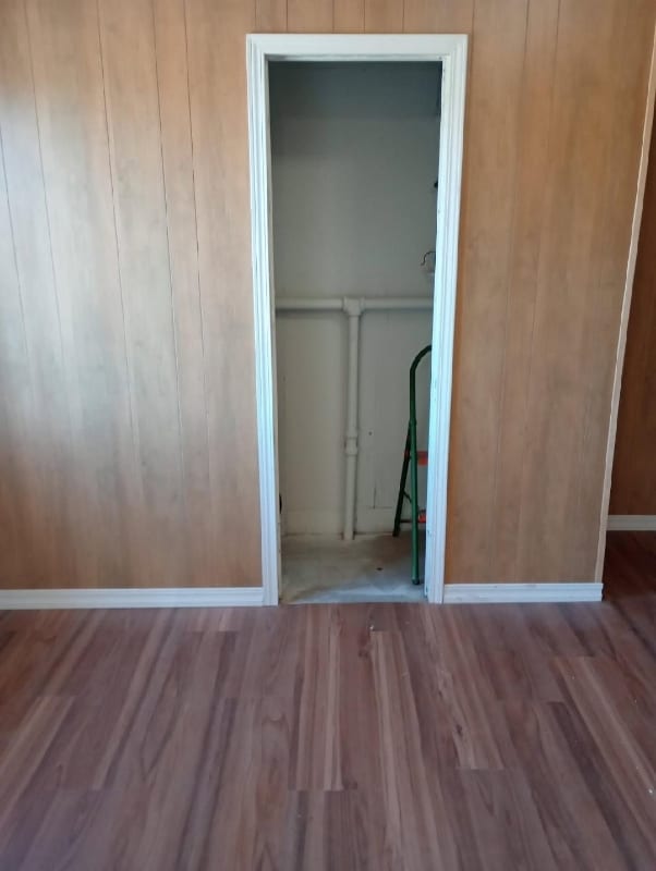 Foto del edificio - 326 E Murphy St