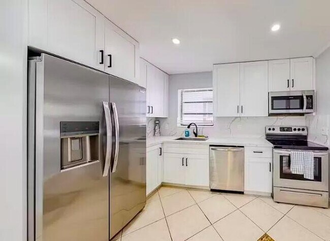 Foto del edificio - 924 Johnson St