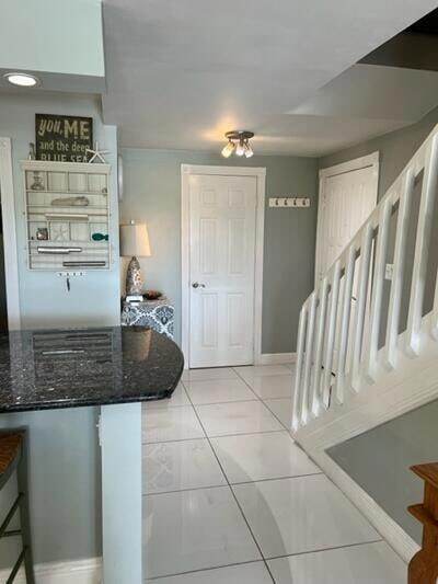 Foto del edificio - 353 S US Hwy 1