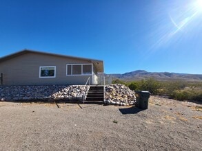 Building Photo - Private 1 Bedroom 1 Bathroom Home - Over 9 Acres with Hiking Trails!