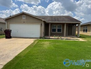 Building Photo - 15261 Tyler Mill Dr