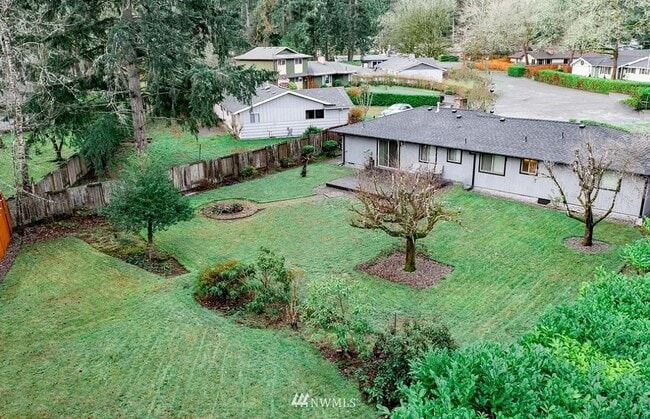 Building Photo - 9819 Willowood Pl SW
