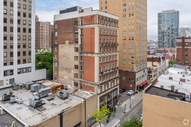 Foto del edificio - Chestnut Street Condominiums