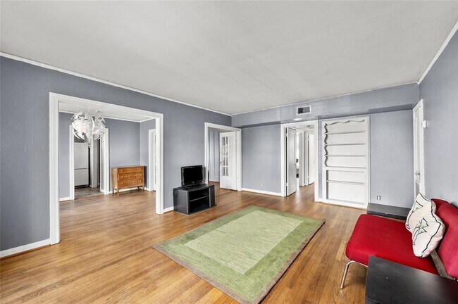 Foto del edificio - 1843 Branard St