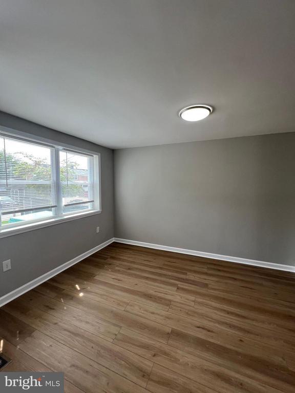 Foto del edificio - 7817 St Boniface Ln