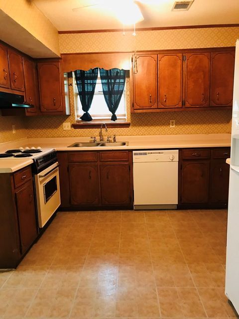 Building Photo - 4380 Ridge Valley Dr