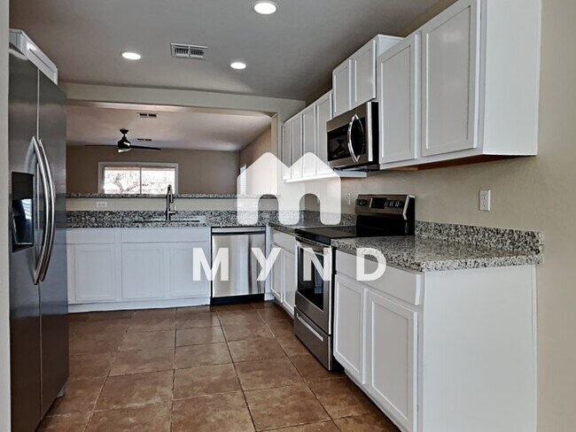 Building Photo - 4104 E Morenci Rd