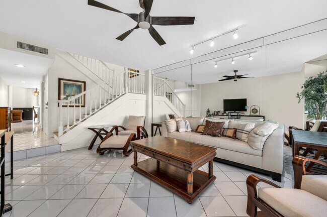 Foto del edificio - 584 SE 20th Ave