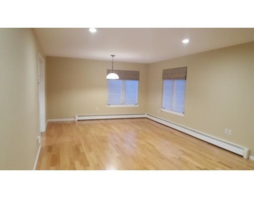 Building Photo - 11 Longley Rd