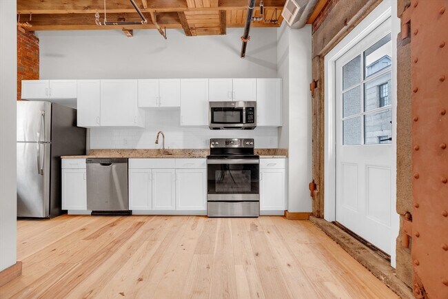 Foto del edificio - 58 13th St