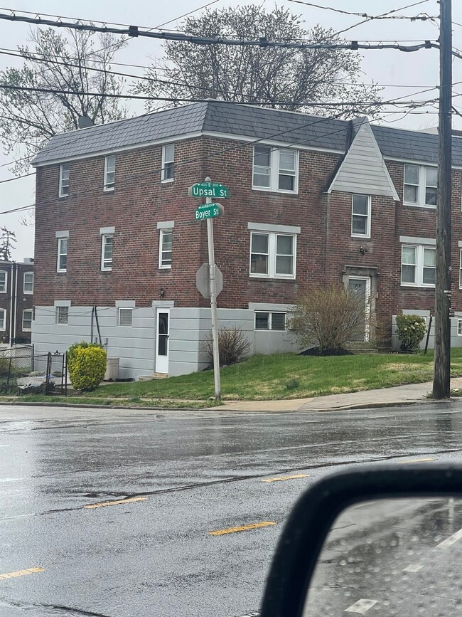 Building Photo - 398 E Upsal St
