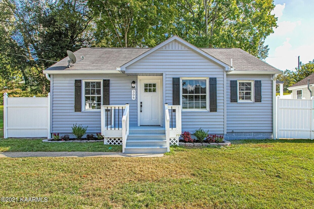 Photo - 306 Boardman