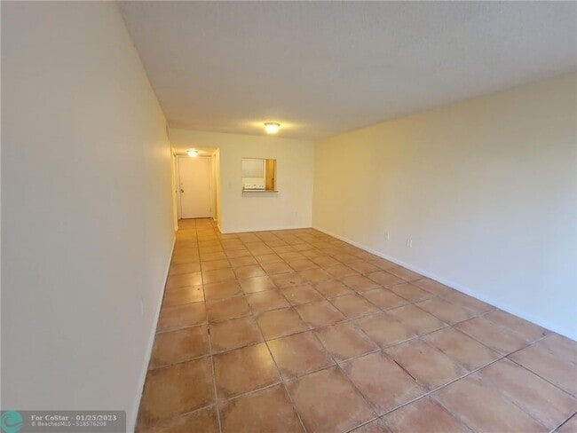 Building Photo - 3600 NW 21st St