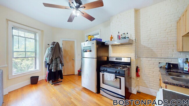 Foto del edificio - 86 Hammond St