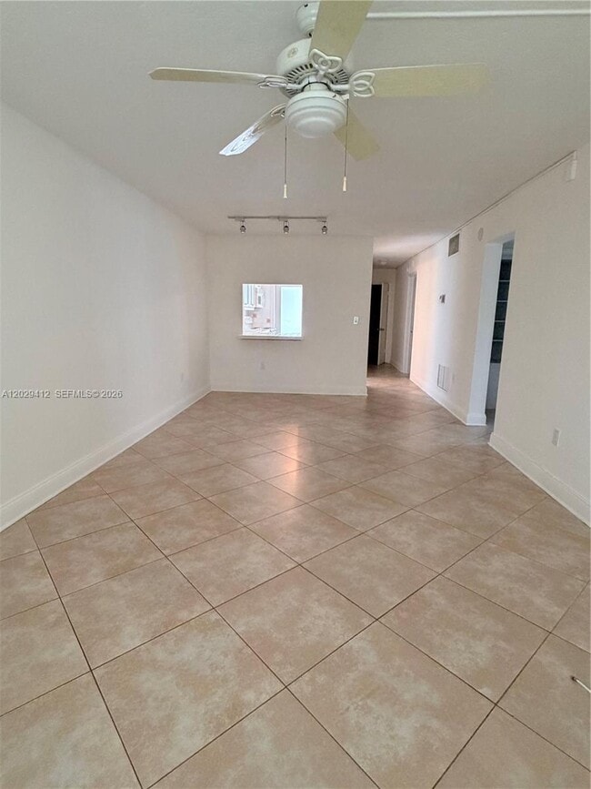 Building Photo - 200 Galen Dr