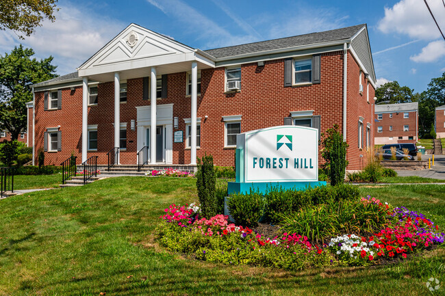 Building Photo - Forest Hill Apartments