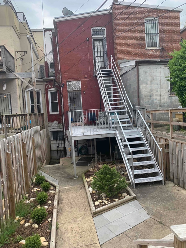 Building Photo - 1223 Harvard St NW