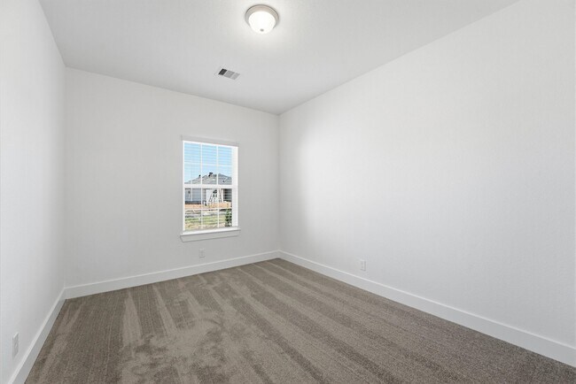 Foto del edificio - 4506 Blue Mountain Laurel St