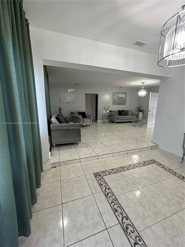 Foto del edificio - 1240 Peri St