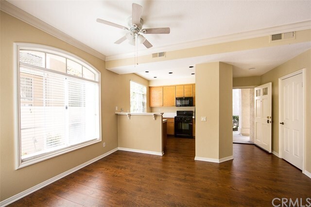 Building Photo - 8215 E White Oak Ridge