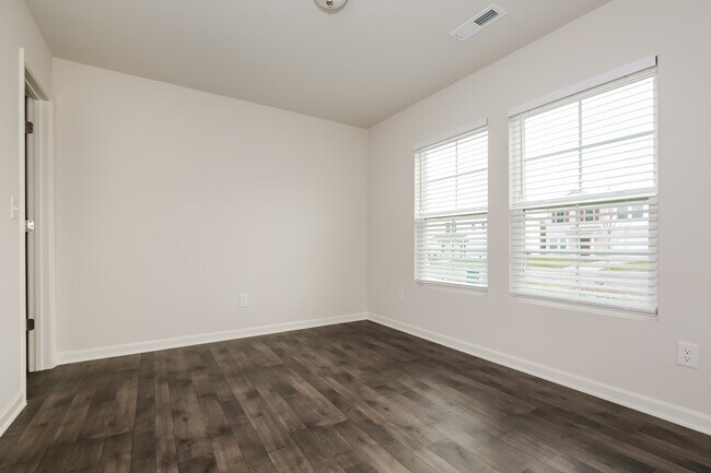 Building Photo - 117 Lemon Ln
