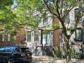 Building Photo - 1424 N Bosworth Ave