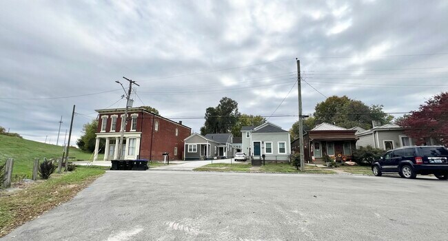 Building Photo - 3206 Rudd Ave