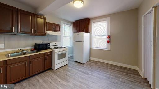 Foto del edificio - 3922 Fairview Ave