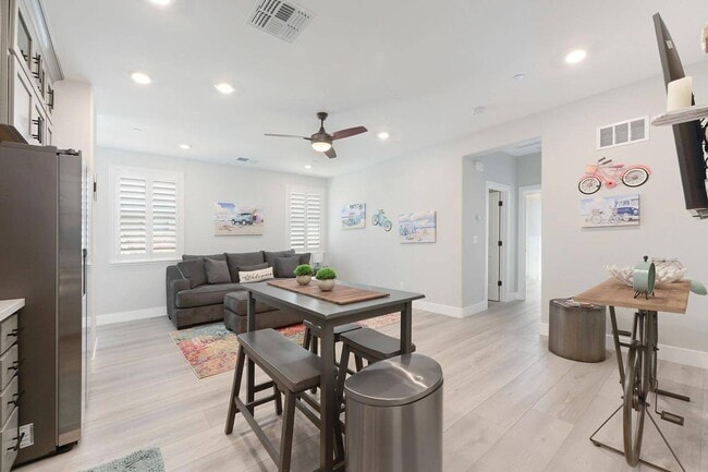 Building Photo - 2276 Ranch View Dr