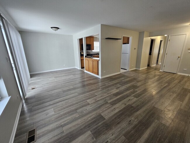 Foto del edificio - 1241 Bradwell Ln