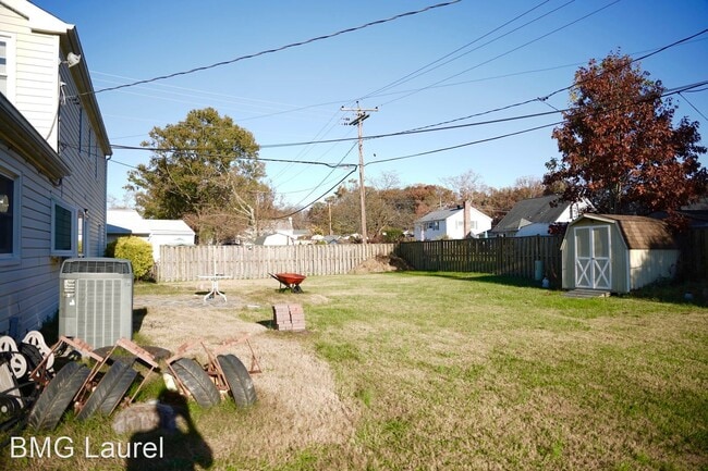 Foto del edificio - 4 br, 2.5 bath House - 12713 Clearfield Dr