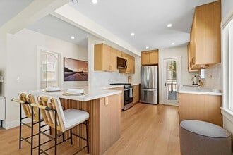 Building Photo - 4774 E Mountain View Dr