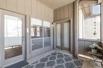 Building Photo - 10416 High Hollows Dr