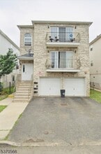Building Photo - 13 Lisa Ct