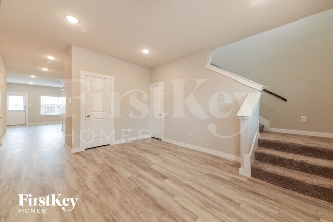 Foto del edificio - 321 Aveen Path