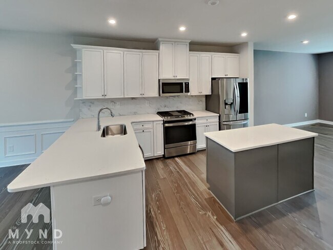 Foto del edificio - 432 W Tremont Ave