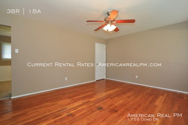 Foto del edificio - 1758 Dowd Dr, Saint Louis, MO 63136