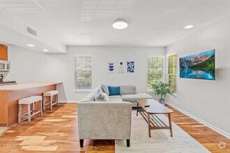 Building Photo - 7685 Northcross Dr