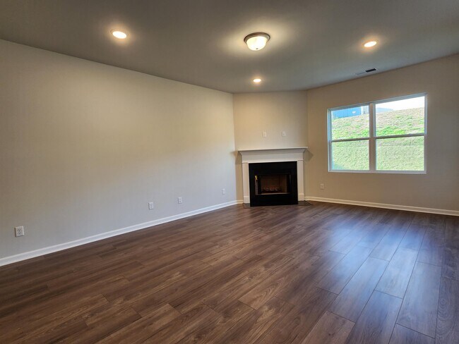 Building Photo - 3314 Tucker Trace
