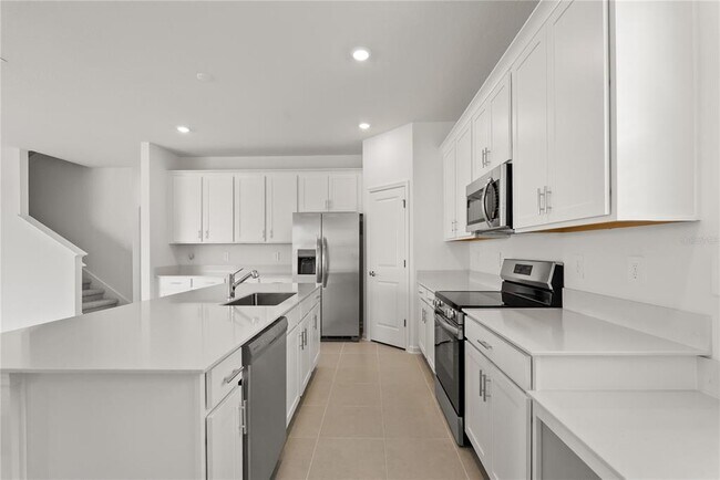 Building Photo - 2989 Namaste Dr