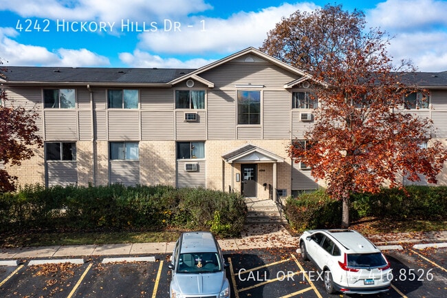 Foto del edificio - 4242 Hickory Hills Dr