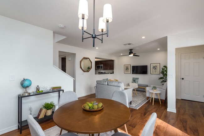 Photo - 1645 W Baseline Rd Apartment